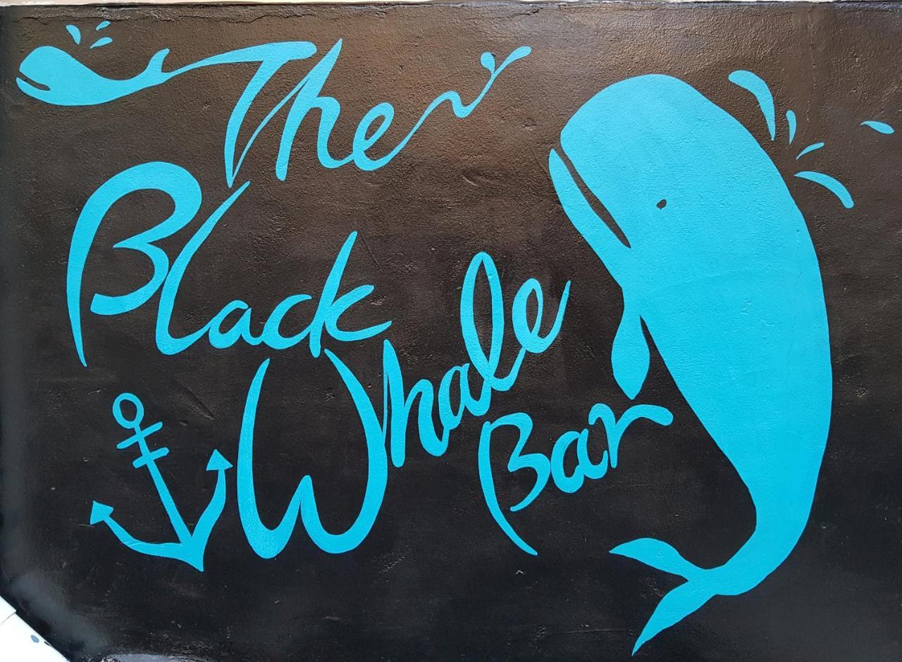 Jinho'S Black Whale Guest House & Bar Seoul Exterior photo